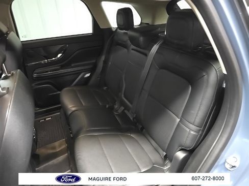 Used 2024 Lincoln Corsair Grand Touring image 36