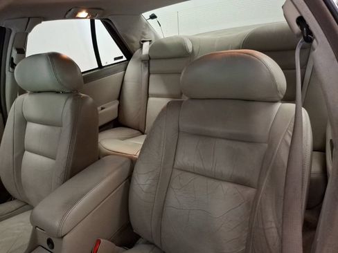 Used 1997 Cadillac Seville SLS w/ Leather/Lumbar Pkg FWD image 19