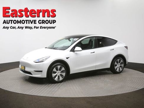 Used 2021 Tesla Model Y Long Range image 55