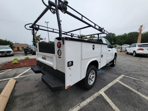 Used 2018 Chevrolet Silverado 2500 W/T w/ WT Fleet Convenience Package RWD image 6