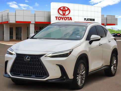 Used 2023 Lexus NX 350h AWD w/ Towing Package (2000 Lbs) image 2