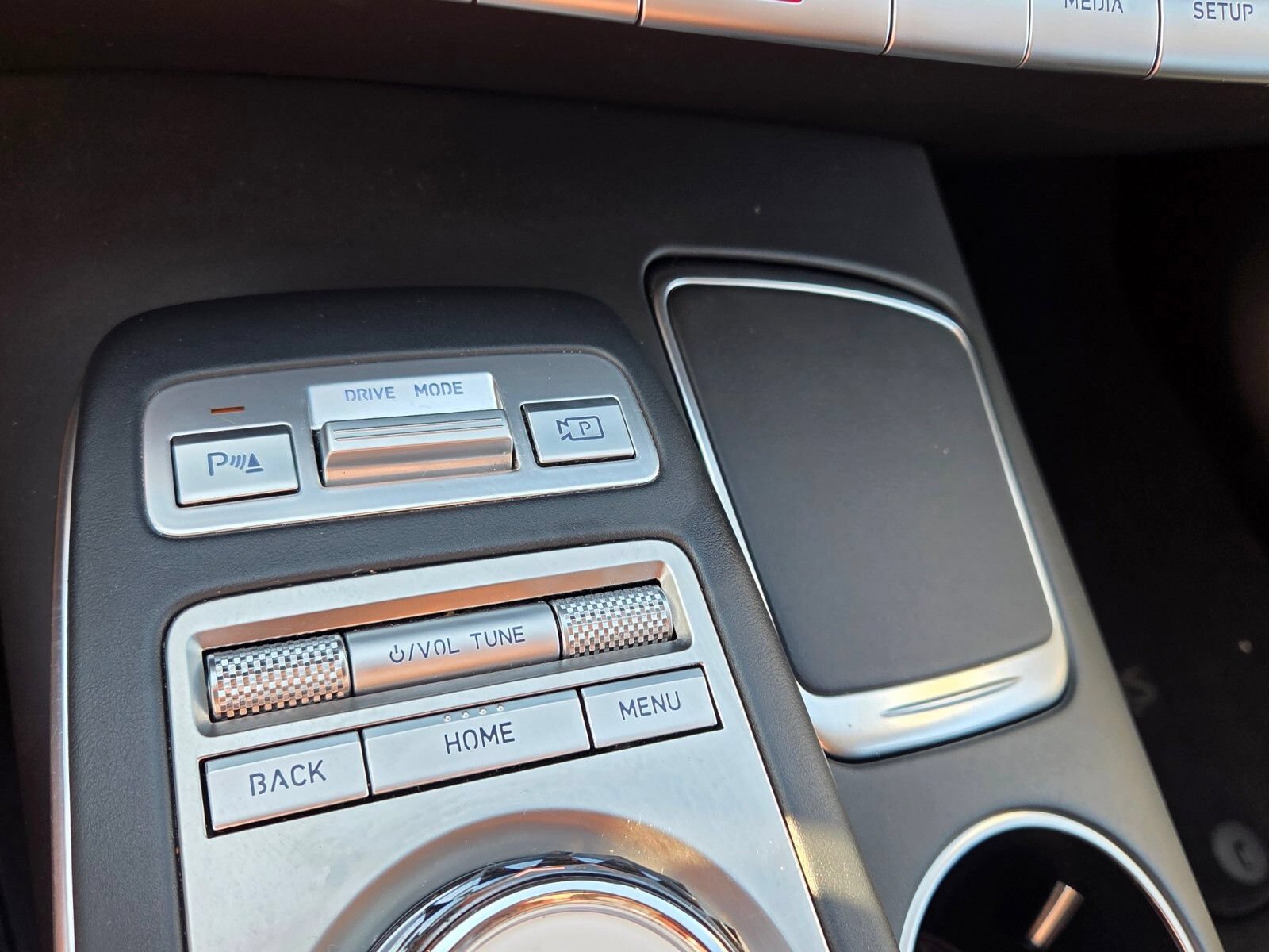 Used 2025 Genesis GV70 2.5T AWD/4WD image 25