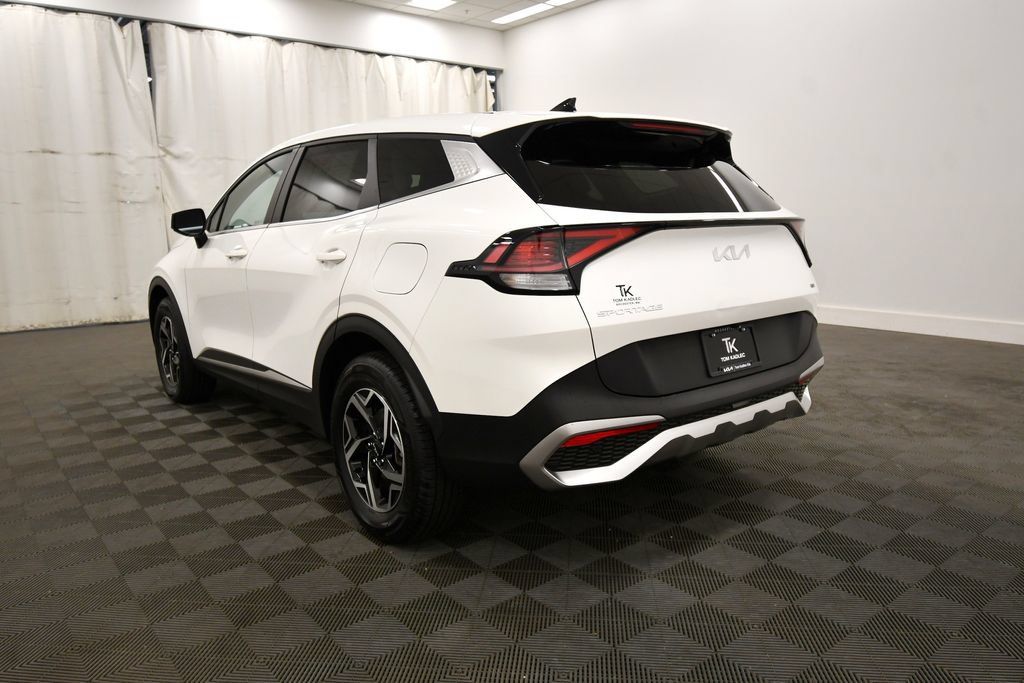 Certified 2023 Kia Sportage LX AWD/4WD image 5