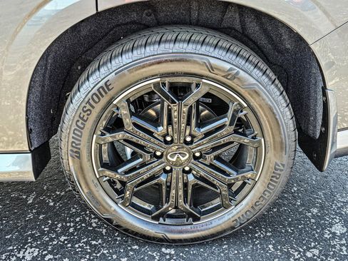 New 2026 INFINITI QX80 4WD w/ Sport Exterior Package image 9