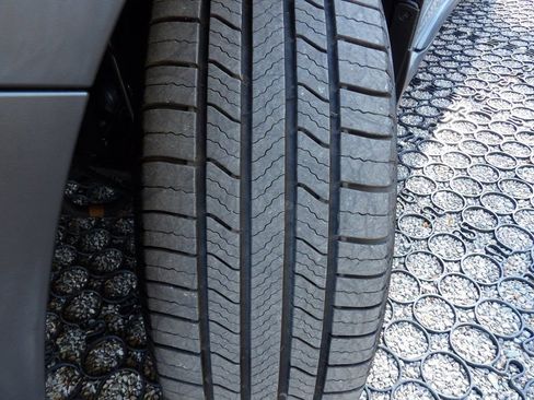 Used 2022 Subaru Outback Limited XT w/ Popular Package #2 image 34