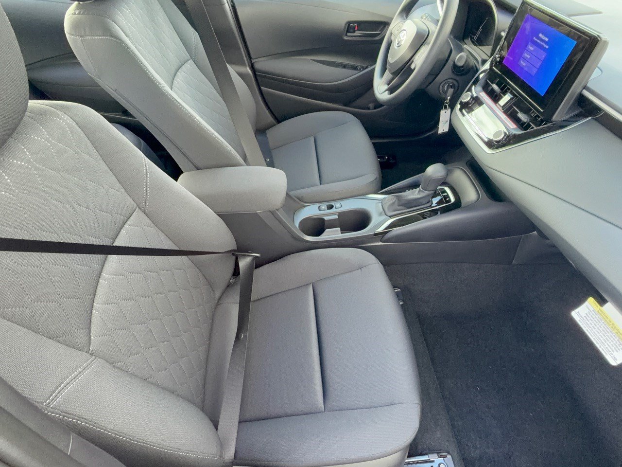 Certified 2026 Toyota Corolla LE FWD image 30