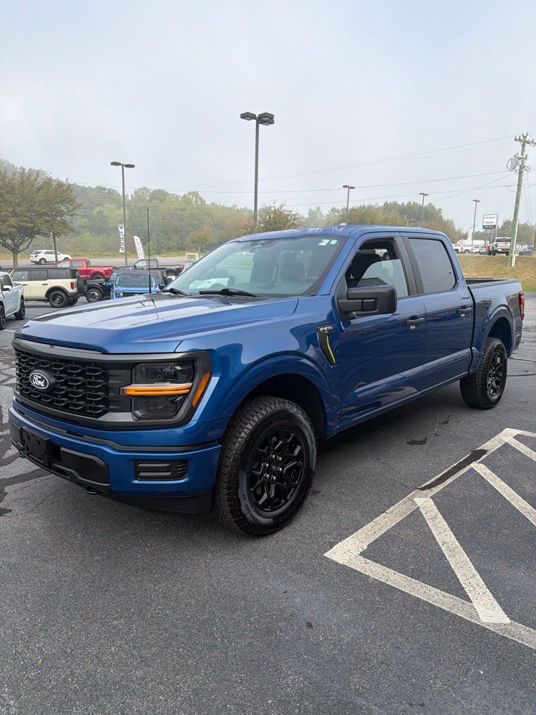 Used 2025 Ford F150 STX AWD/4WD image 5