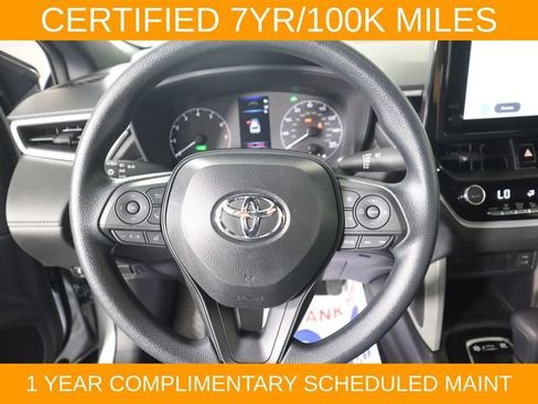 Used 2025 Toyota Corolla Cross AWD Hybrid image 31
