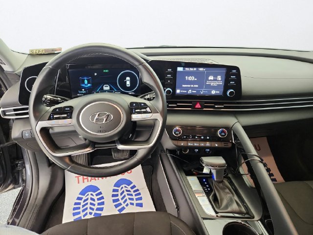 Used 2021 Hyundai Elantra SEL w/ Convenience Package FWD image 14