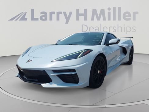 Used 2023 Chevrolet Corvette Stingray Premium Conv w/ Stealth Interior Trim Package RWD image 1