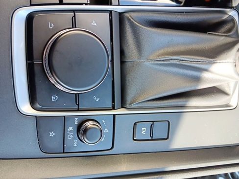 Certified 2025 MAZDA CX-50 2.5 Hybrid w/ Weather Package image 28