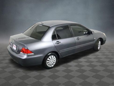 Used 2005 Mitsubishi Lancer ES image 4
