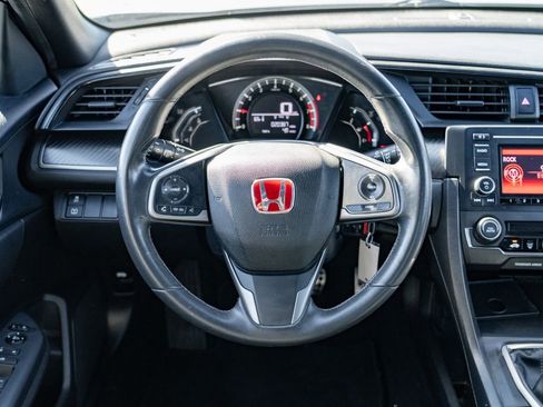 Used 2018 Honda Civic Sport image 14