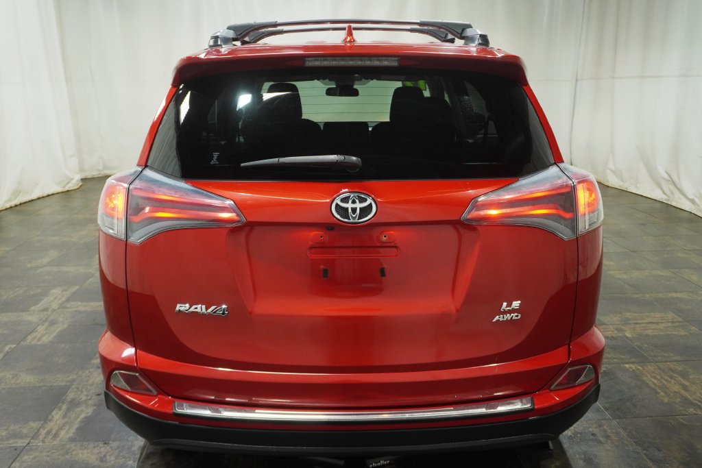Used 2017 Toyota RAV4 LE w/ Carpet Mat Package AWD/4WD image 5