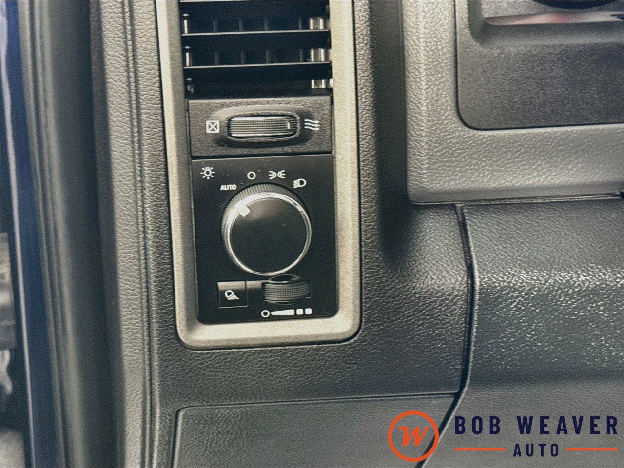 Used 2016 RAM 3500 ST AWD/4WD image 12
