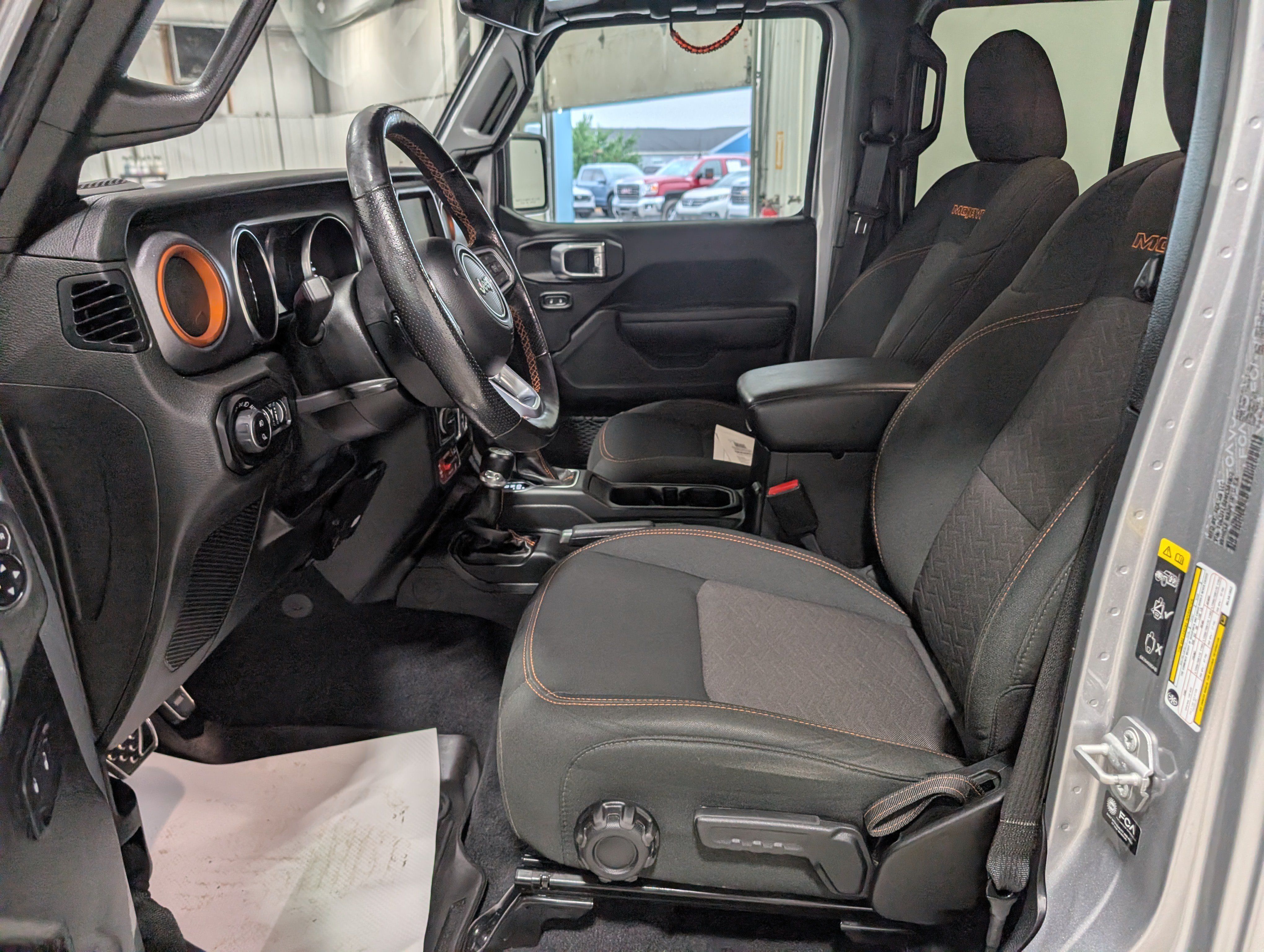 Used 2021 Jeep Gladiator Mojave AWD/4WD image 16