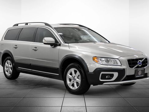 Used 2012 Volvo XC70 3.2 FWD image 7