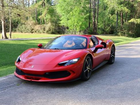 Used 2025 Ferrari 296 GTS RWD image 2