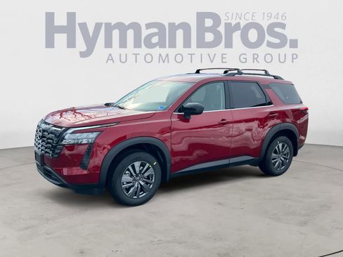 New 2026 Nissan Pathfinder SV image 8