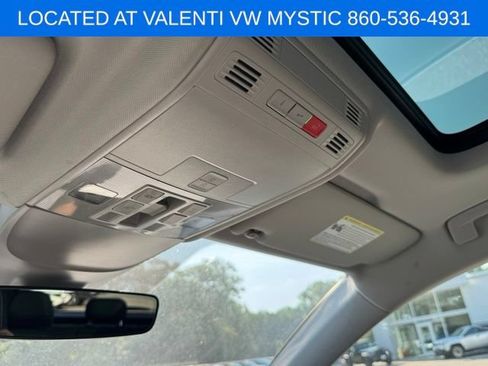 Certified 2024 Volkswagen Taos SE AWD/4WD image 32