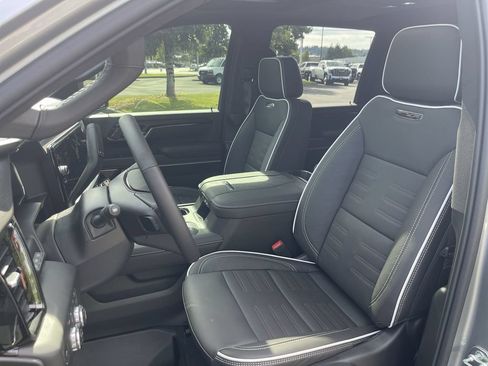 New 2026 GMC Sierra 2500 AT4X w/ LPO, Black Badging Package AWD/4WD image 20