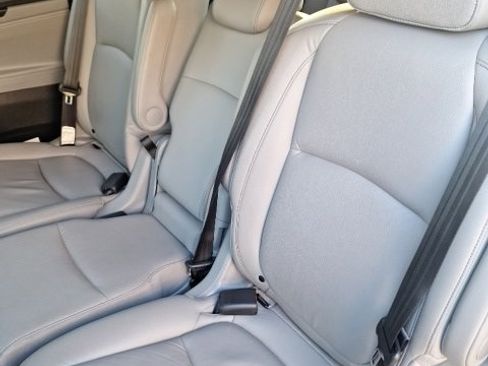 Used 2023 Honda Odyssey EX-L image 18