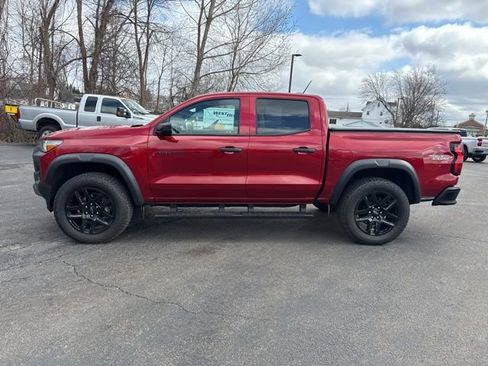 Used 2024 Chevrolet Colorado Trail Boss w/ Advanced Trailering Package AWD/4WD image 16