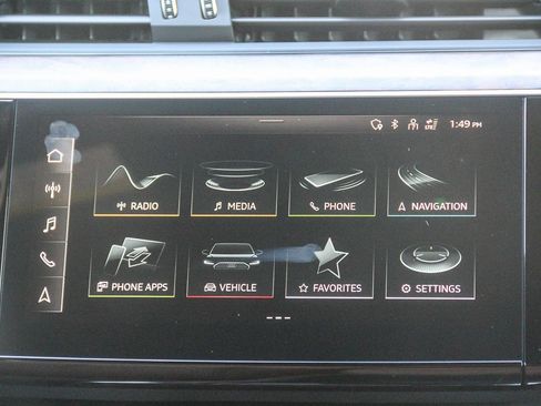 Certified 2022 Audi e-tron Premium w/ Convenience Plus Package image 16