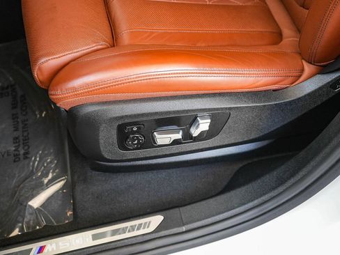 Used 2022 BMW X6 M50i w/ Executive Package AWD/4WD image 21