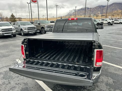 Used 2015 RAM 1500 Laramie w/ Convenience Group image 14