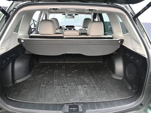 Used 2022 Subaru Forester Limited image 11
