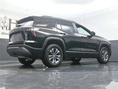 New 2026 Chevrolet Equinox LT w/ Safety and Technology Package image 11