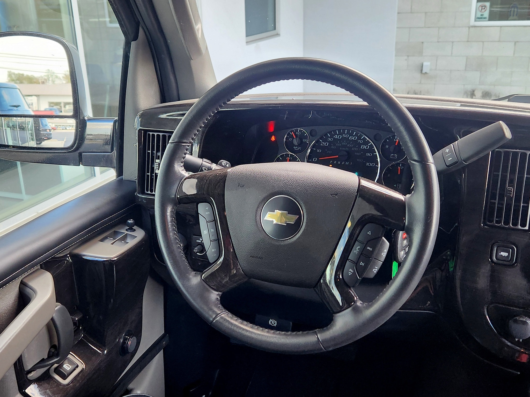 Used 2023 Chevrolet Express 2500 RWD image 42