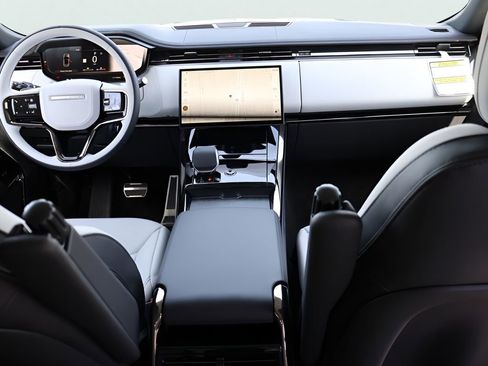 New 2026 Land Rover Range Rover Sport Dynamic SE AWD/4WD image 14