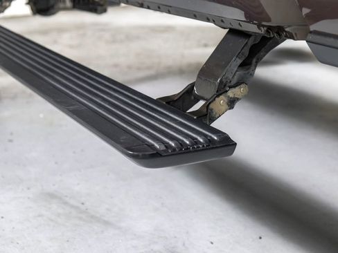 Used 2023 RAM 3500 Limited image 47