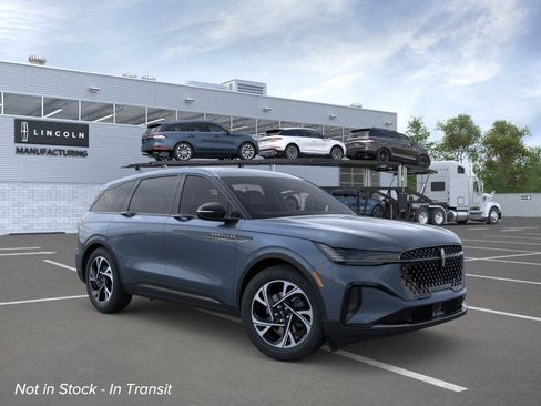 New 2026 Lincoln Nautilus Premier w/ Equipment Group 102A image 7