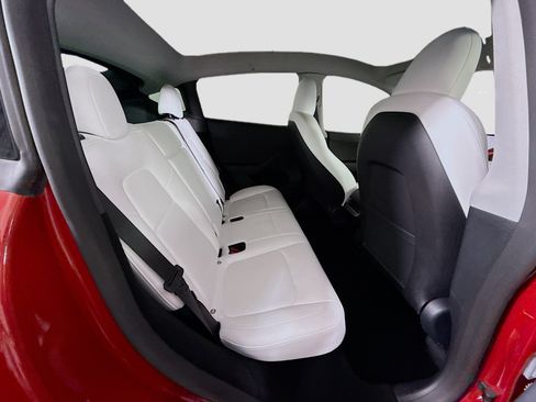 Used 2023 Tesla Model Y Long Range image 26