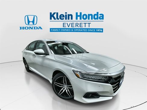 Used 2021 Honda Accord Touring image 1