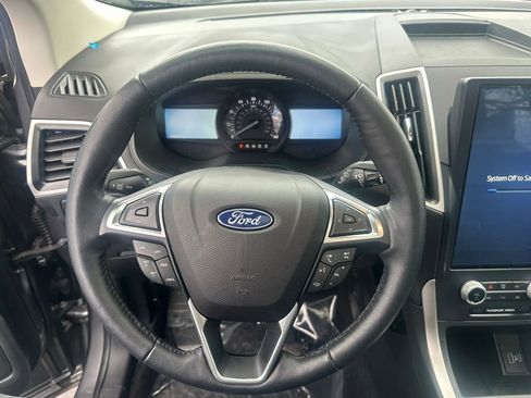 Used 2022 Ford Edge SEL w/ Convenience Package AWD/4WD image 11
