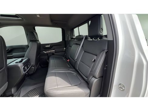 Certified 2021 Chevrolet Silverado 1500 LTZ w/ LTZ Premium Package AWD/4WD image 28