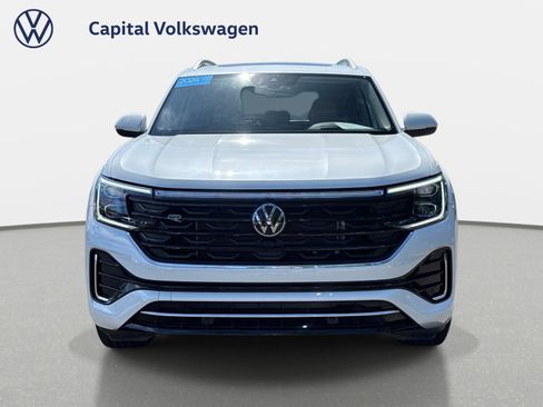 Certified 2024 Volkswagen Atlas SEL Premium R-Line AWD/4WD image 2