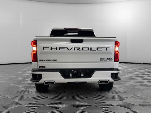 Used 2024 Chevrolet Silverado 1500 High Country w/ High Country Premium Package image 7