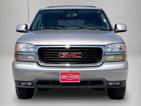 Used 2004 GMC Yukon XL SLT w/ Preferred Equipment Group image 3