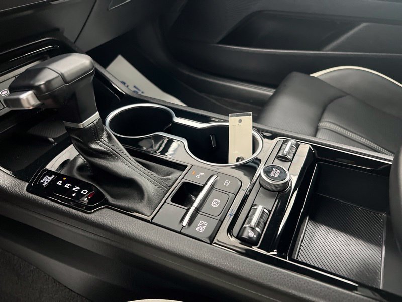 New 2026 Kia K5 GT-Line w/ GT-Line Premium Package FWD image 32
