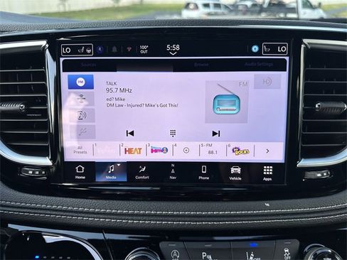 New 2026 Chrysler Pacifica Limited w/ S Appearance Package image 23