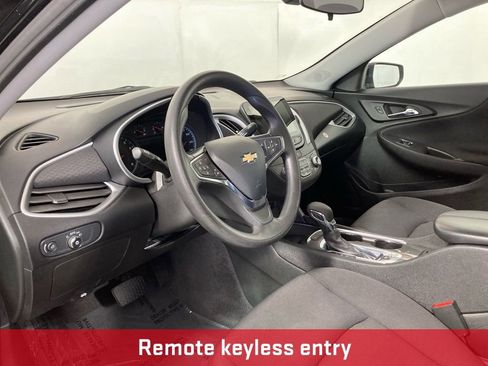 Used 2024 Chevrolet Malibu LT image 14
