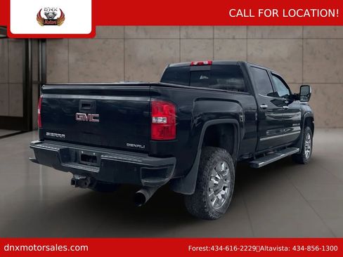 Used 2018 GMC Sierra 2500 Denali w/ Duramax Plus Package image 4