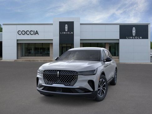 New 2026 Lincoln Nautilus Premier AWD/4WD image 2