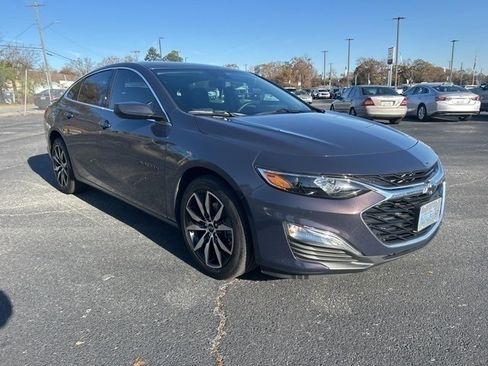 Used 2025 Chevrolet Malibu RS image 6