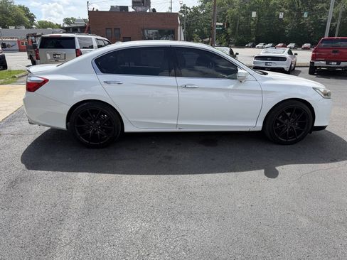 Used 2015 Honda Accord EX-L image 6